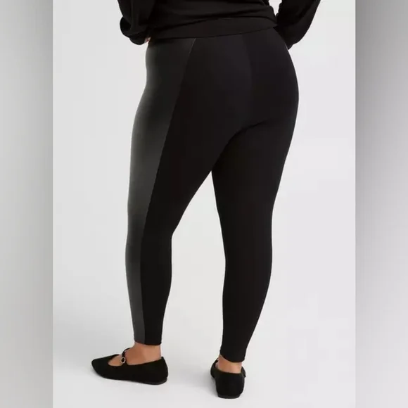 Torrid Full-Length Inset Legging with Faux Leather - Black - NWT - Size 4 - Picture 4 of 5